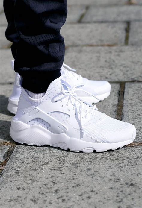 weiße nike huaraches|huarache running shoes.